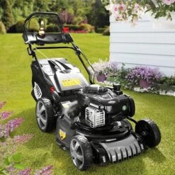 BRAST Rasenmäher Benzin Mit Antrieb Briggs & Stratton Motor 46cm Schnittbreite 140ccm 60L Fangkorb